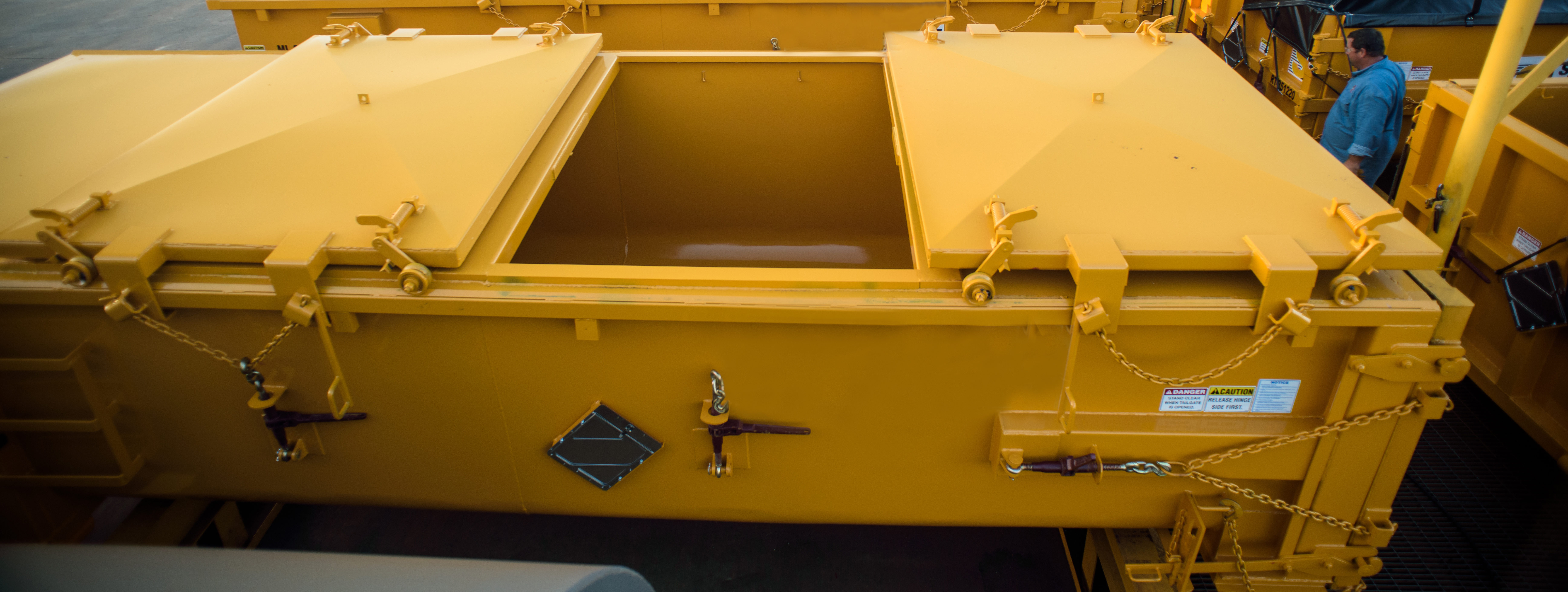 SuperDuty RollOff Box with Split Lid Order RollOff Containers with